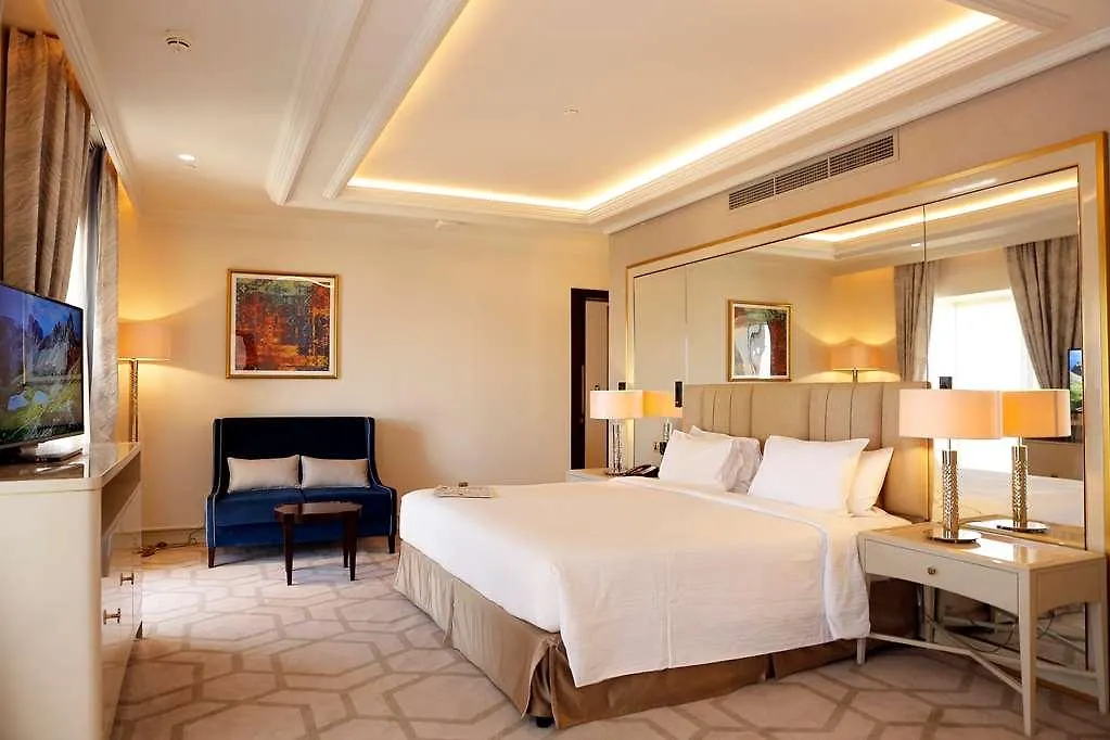 The Tower Plaza Hotel Dubaj